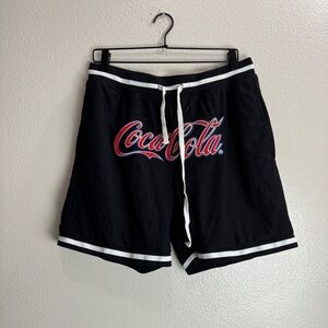 Forever 21 Coca Cola Shorts Size Large